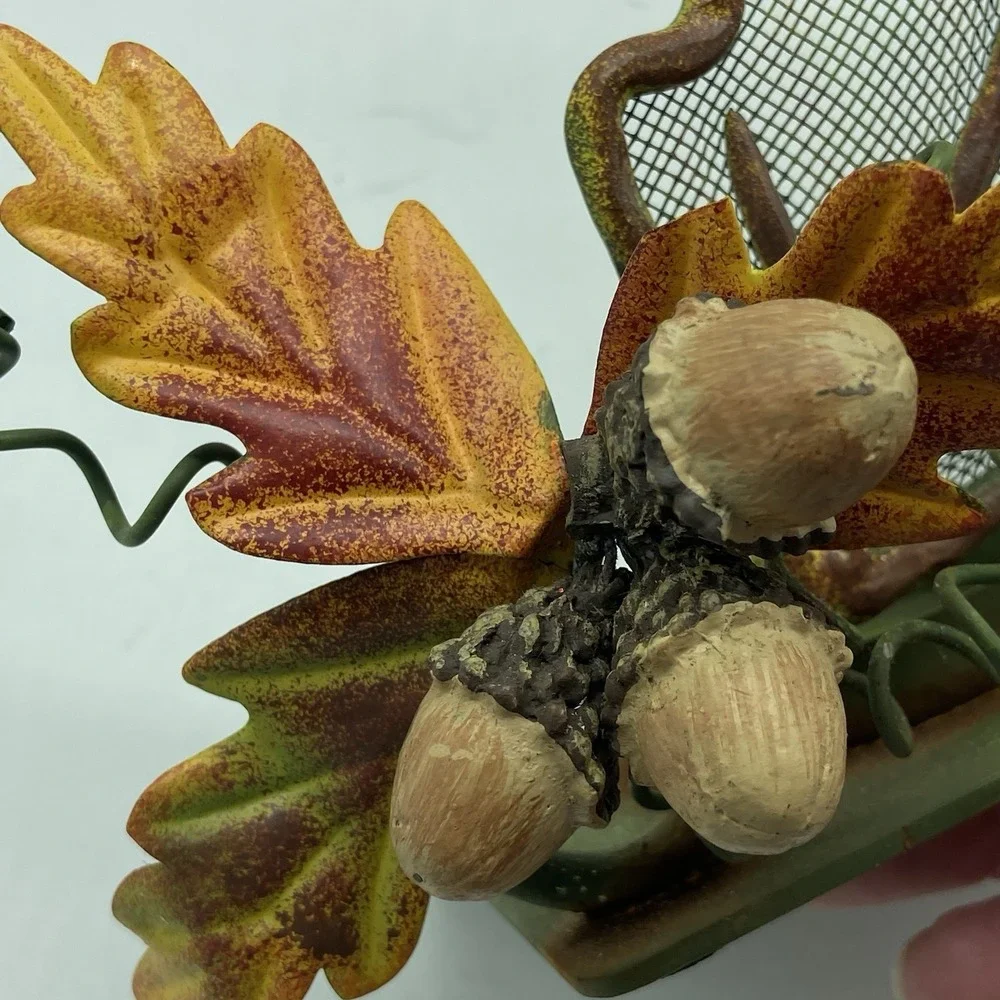 Leaf-Shaped Metal Tea Light Holder Rustic Farmhouse Harvest Fall Cottagecore